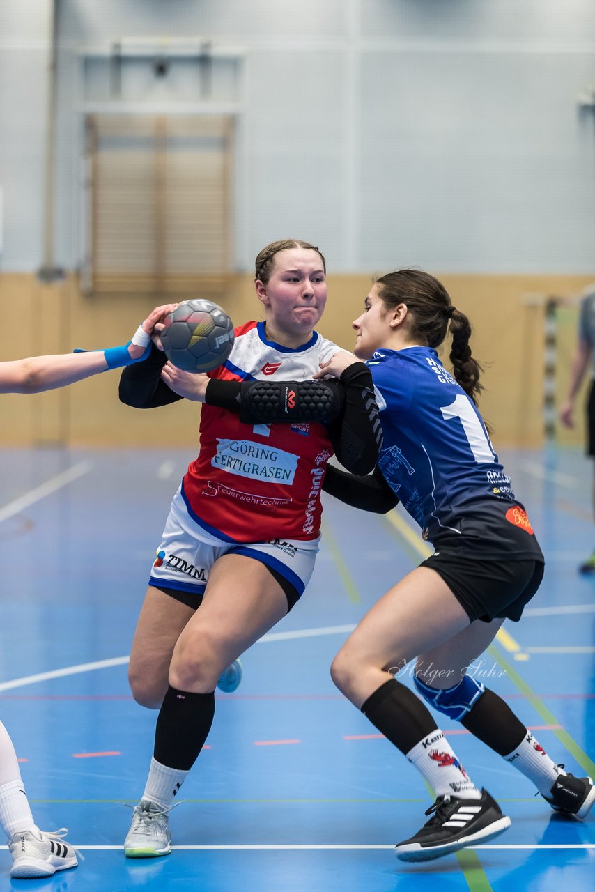 Bild 201 - wAJ HC Quickborn - HSG Kiel/Kronshagen : Ergebnis: 20:17